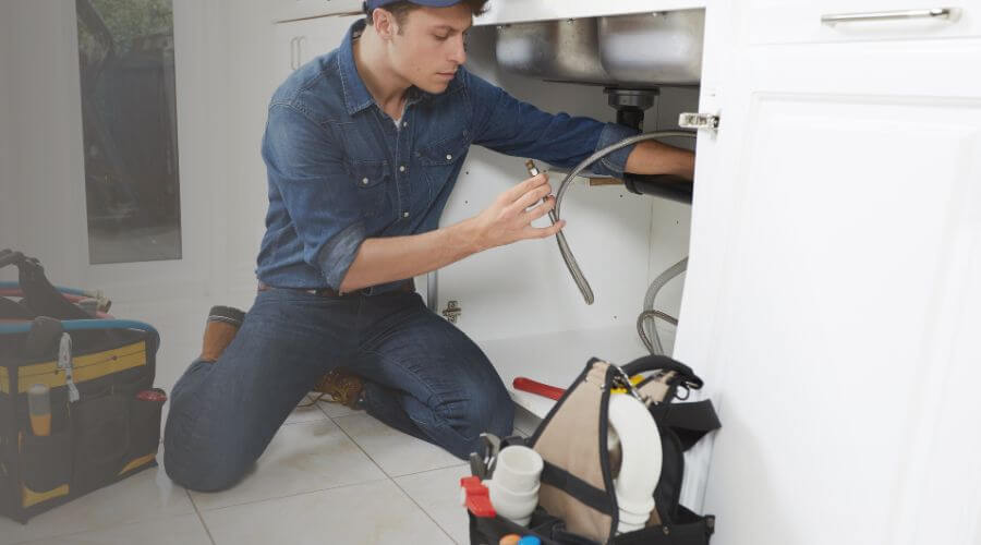 Professional water heater repair in Waller, TX
